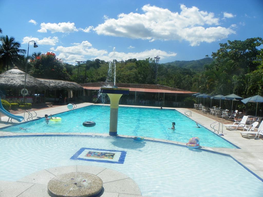 Hotel Hacienda El Diamante Villeta Zewnętrze zdjęcie